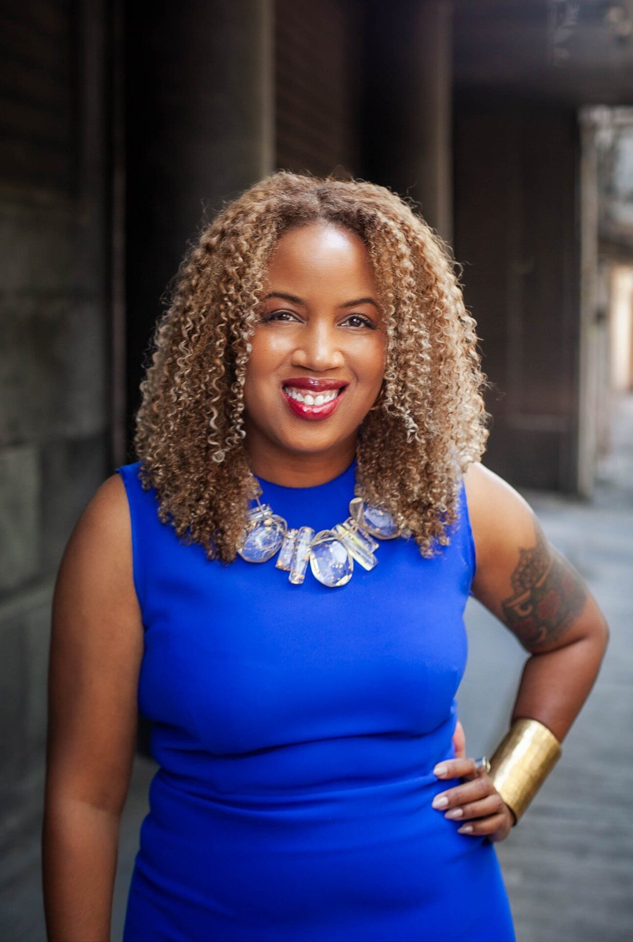 Dr. Erica Wilkins, LMFT, virtual therapist for high-achieving women